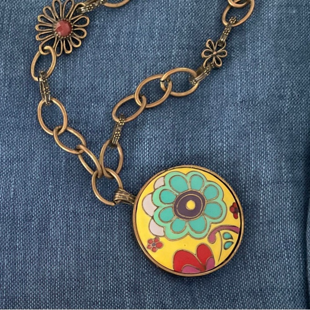 Lucky Brand Enamel Flower Pendant Necklace, Vintage - Picture 9 of 10